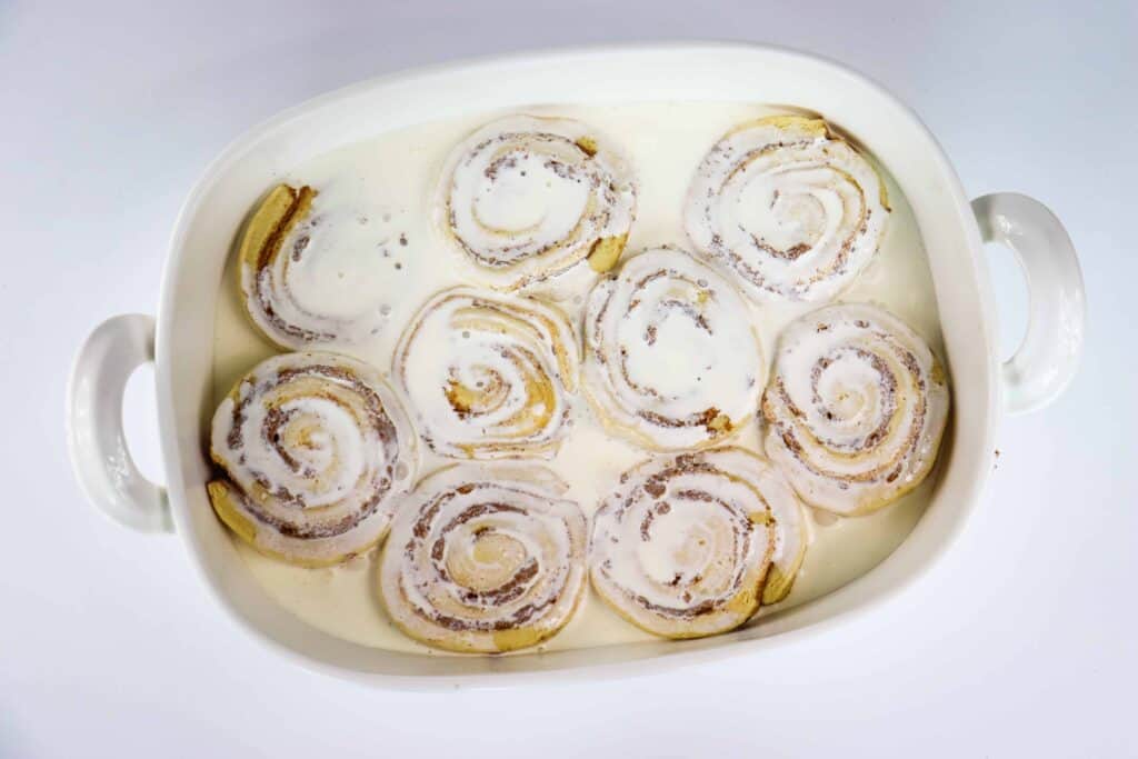 Canned Cinnamon Rolls Hack Heavy cream poured over cinnamon rolls
