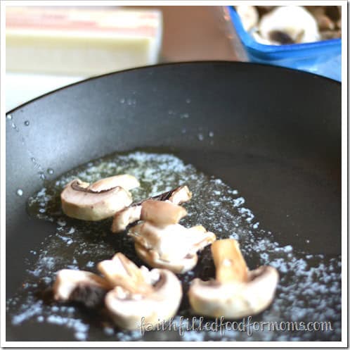 Sauted Mushrooms Sauted Mushrooms in skillet