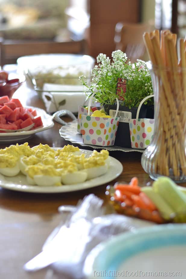 How to make Slushy Bar for Kids Beautiful set Easter Table with deviled eggs spring flowers and breadsticks.