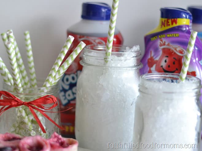 How to make Slushy Bar for Kids Mason Jar cups filled with ice with Kool Aid slushy flavors in back