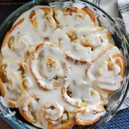 Apple Sweet Rolls in a pie plate