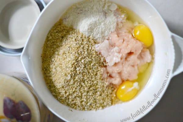 ground chicken recipes healthy Oven Baked Ground Chicken Meatballs