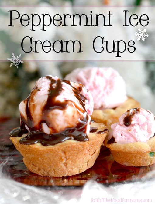 Super Easy to Make Christmas Holiday Recipes Peppermint Chocolate Ice Cream Cups