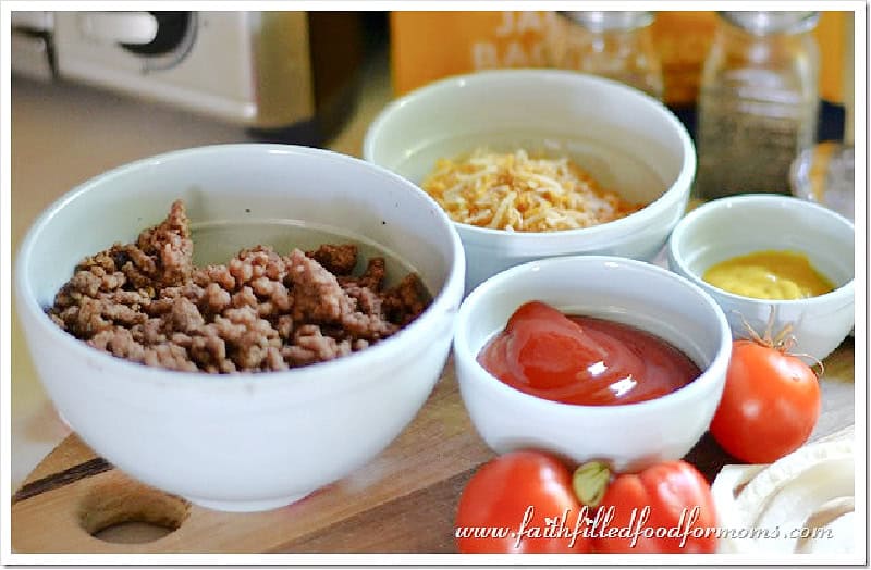 mini calzones school lunch bacon cheeseburger calzone ingredients